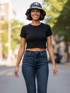 Crochet Bucket Hat in Teal, Black & Tan